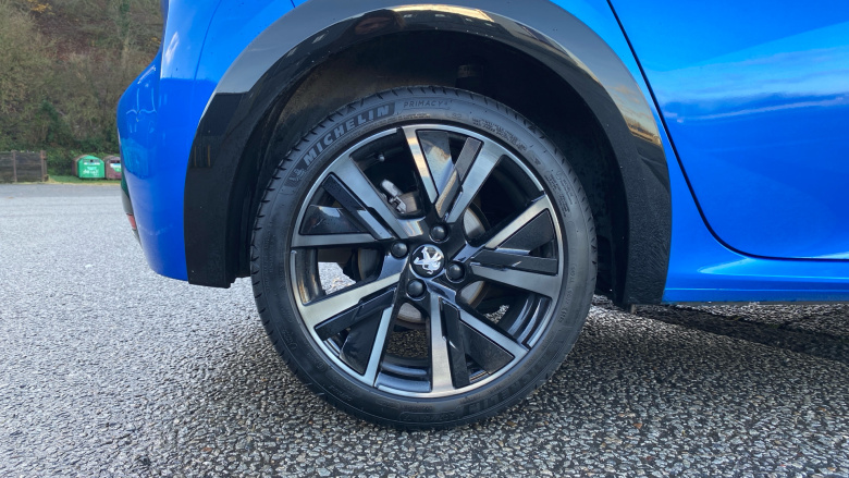 Peugeot 208 1.2 PureTech 130 GT 5dr EAT8 Petrol Hatchback